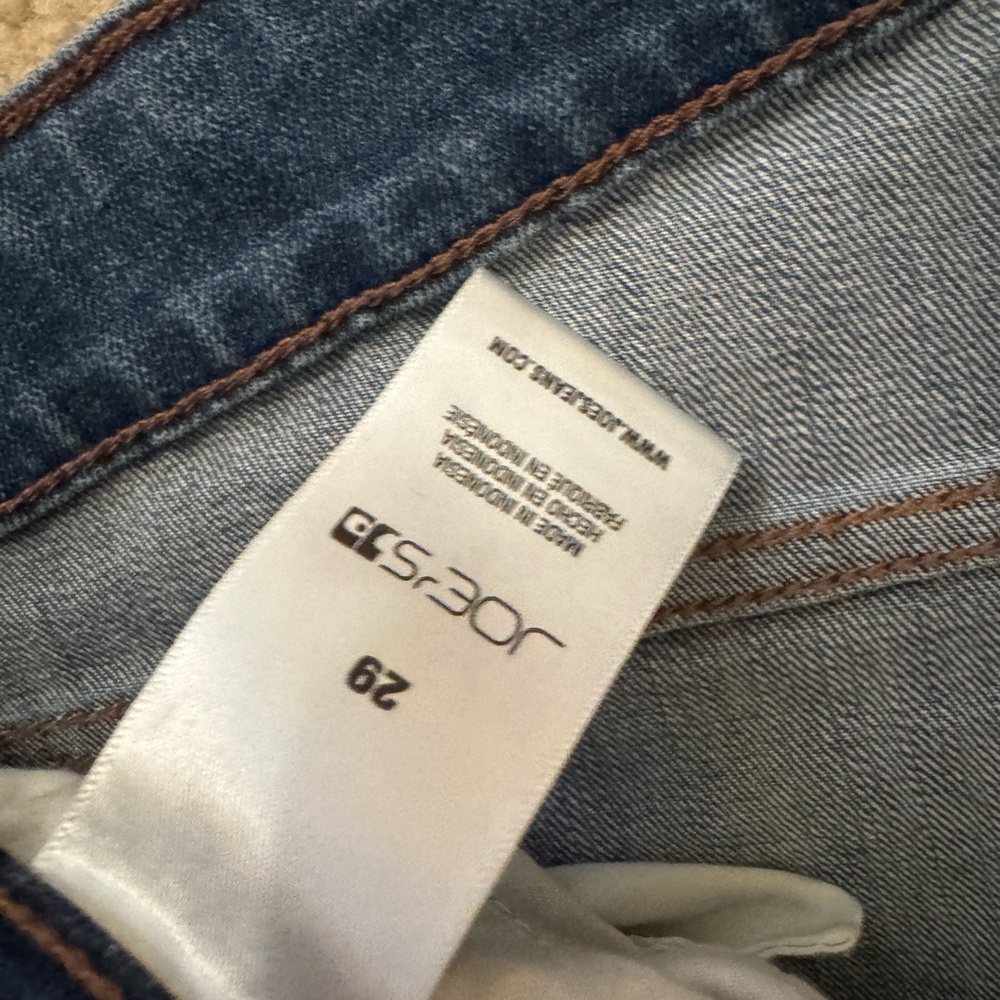 JOES FLARE JEANS 29